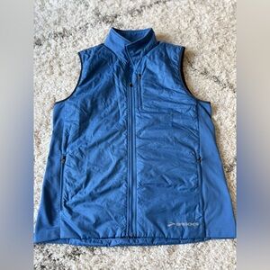 BROOKS Run Packable Full Zip Blue Quilted Vest Size Large Lightweight Running